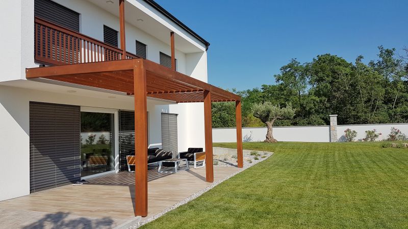 Arbor Staining in Waco, TX